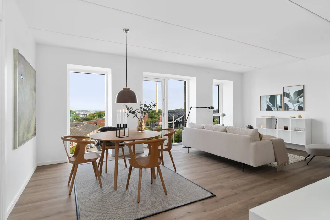 Luksuriøs 4-værelses lejlighed med fantastisk udsigt 3