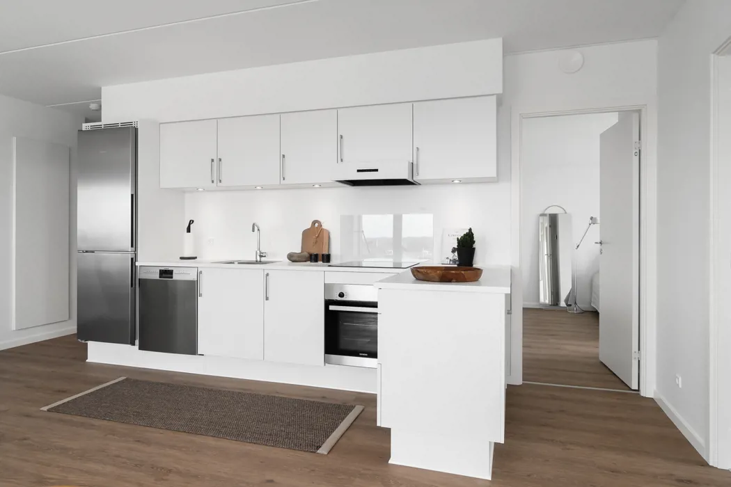 Lys og rummelig 4-værelses lejlighed med moderne faciliteter 4