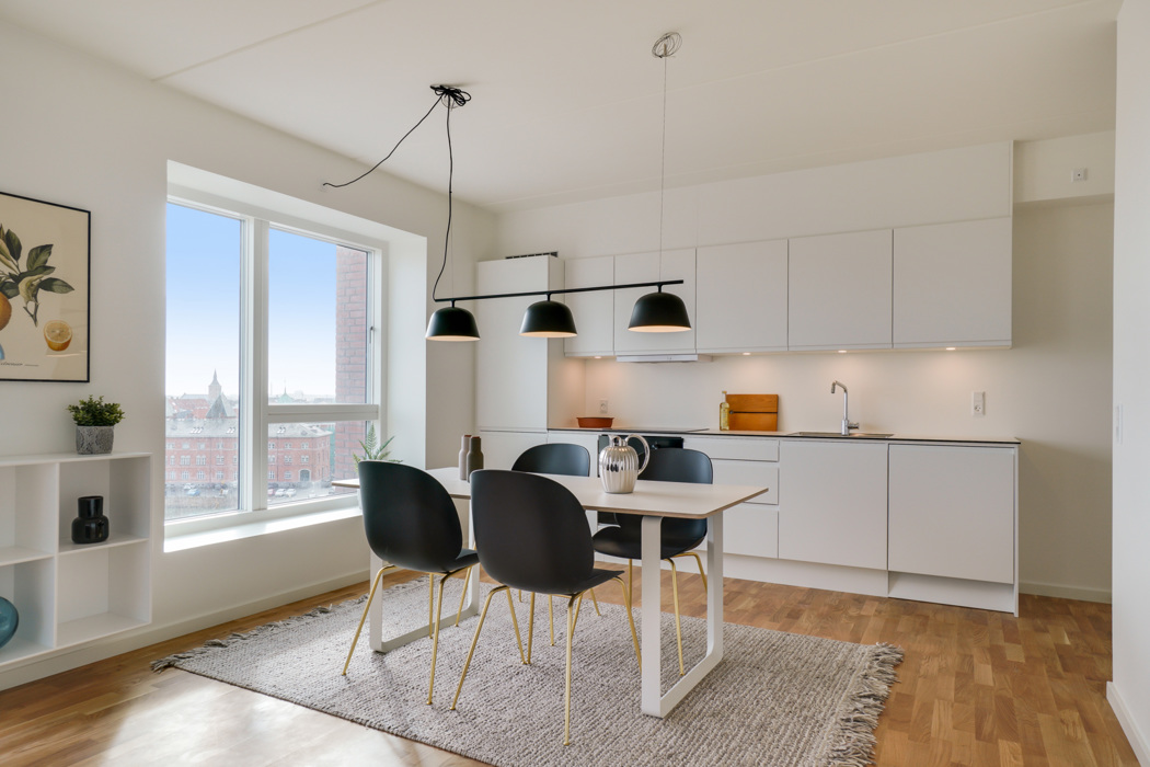 Moderne 3-værelses lejlighed i Odense C med depotrum  3