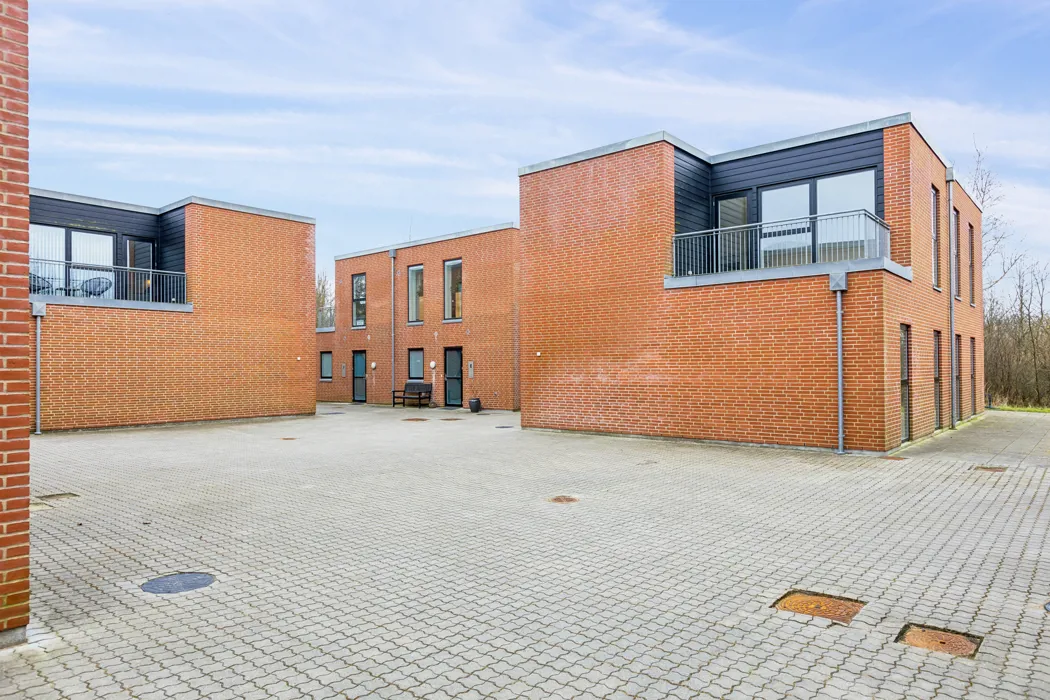 Moderne 2-plans lejlighed i skønne omgivelser 14