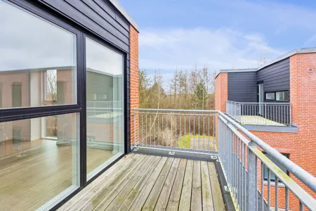 Moderne 2-plans lejlighed i skønne omgivelser 1