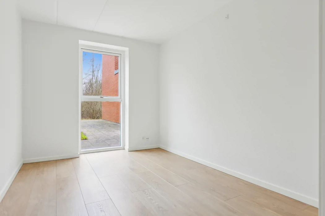Moderne 2-plans lejlighed i skønne omgivelser 10