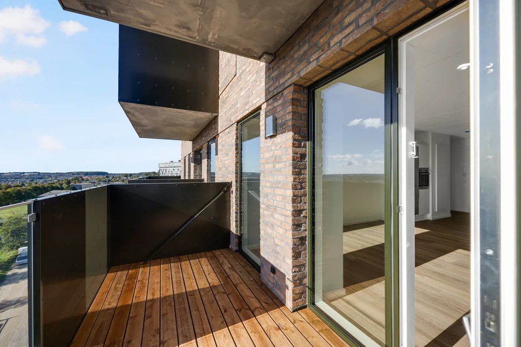 Skøn 2-værelses lejlighed med stor altan i Parkbyen 2