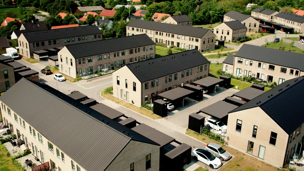 Nyopført 4-værelses rækkehus i to plan i Jasminparken 4
