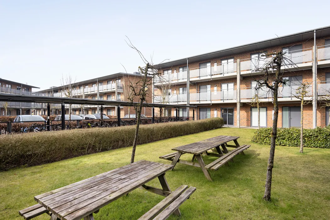 Rummelig studiebolig med skøn placering i Aalborg C 28