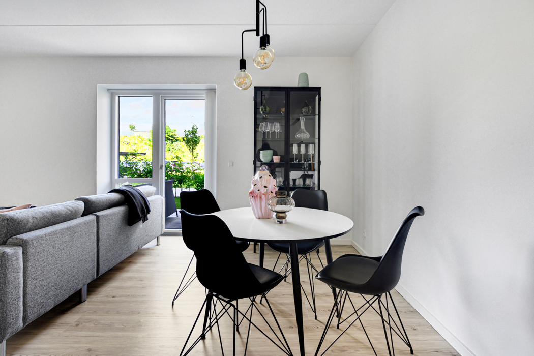 Dejlig 2-værelses lejlighed med terrasse på Kildestrømmen 4