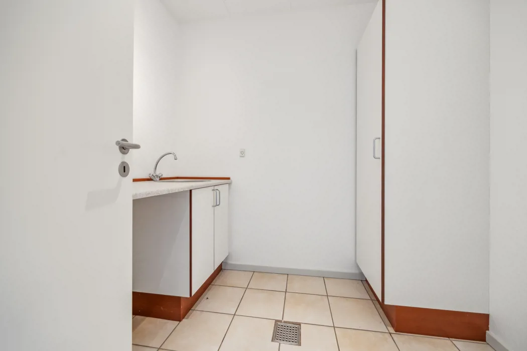 Lejlighed med privat terrasse i Vester Hassing 8
