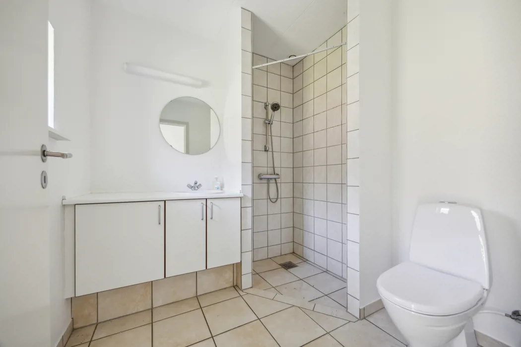 Lejlighed med privat terrasse i Vester Hassing 9