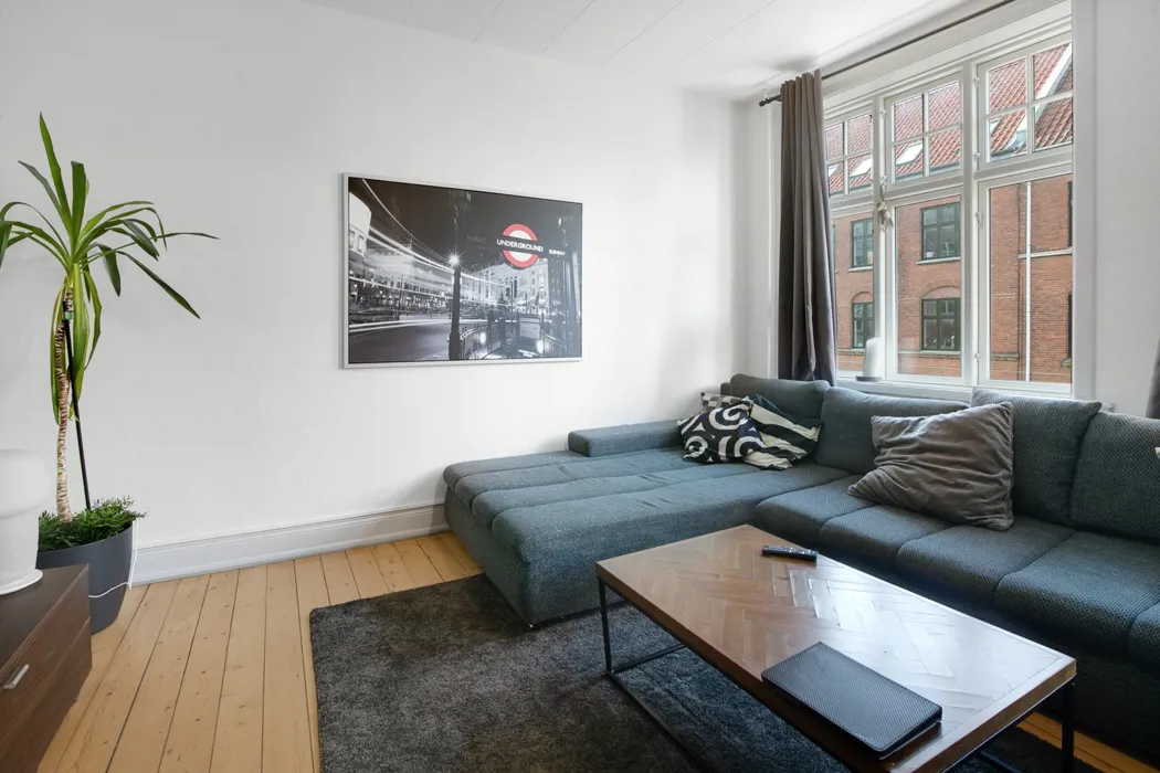 Delevenlig og lys 4-værelses lejlighed på 107 m²  3