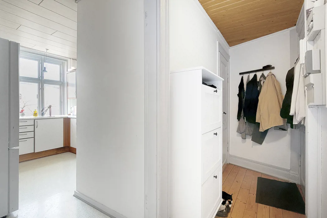 Delevenlig og lys 4-værelses lejlighed på 107 m²  10