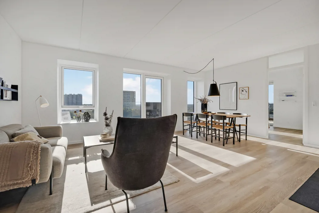 Charmfuld og rummelig 3-værelses lejlighed på 104m² - Perfekt til Familien! 4