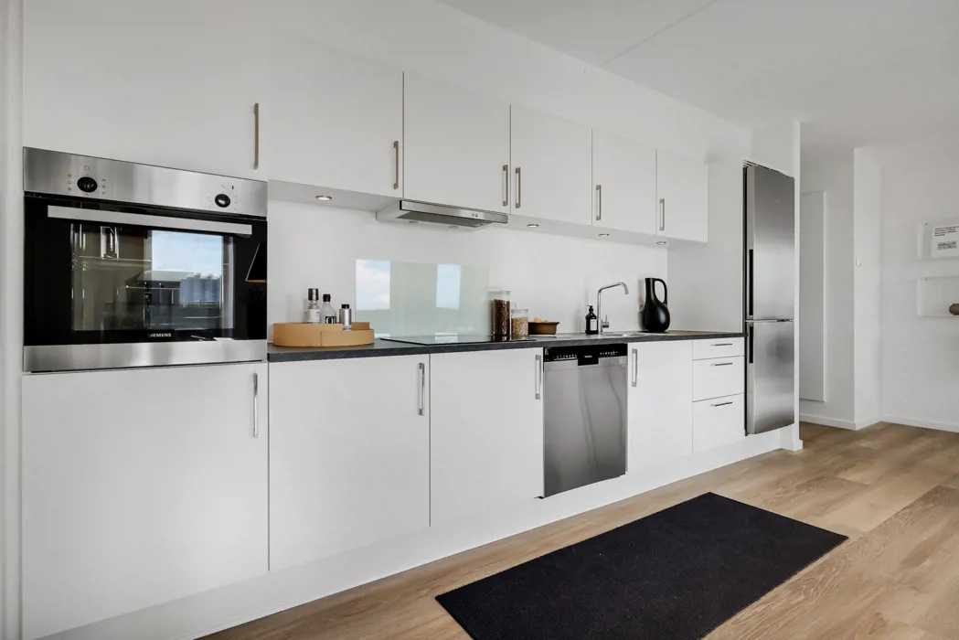 Charmfuld og rummelig 3-værelses lejlighed på 104m² - Perfekt til Familien! 1