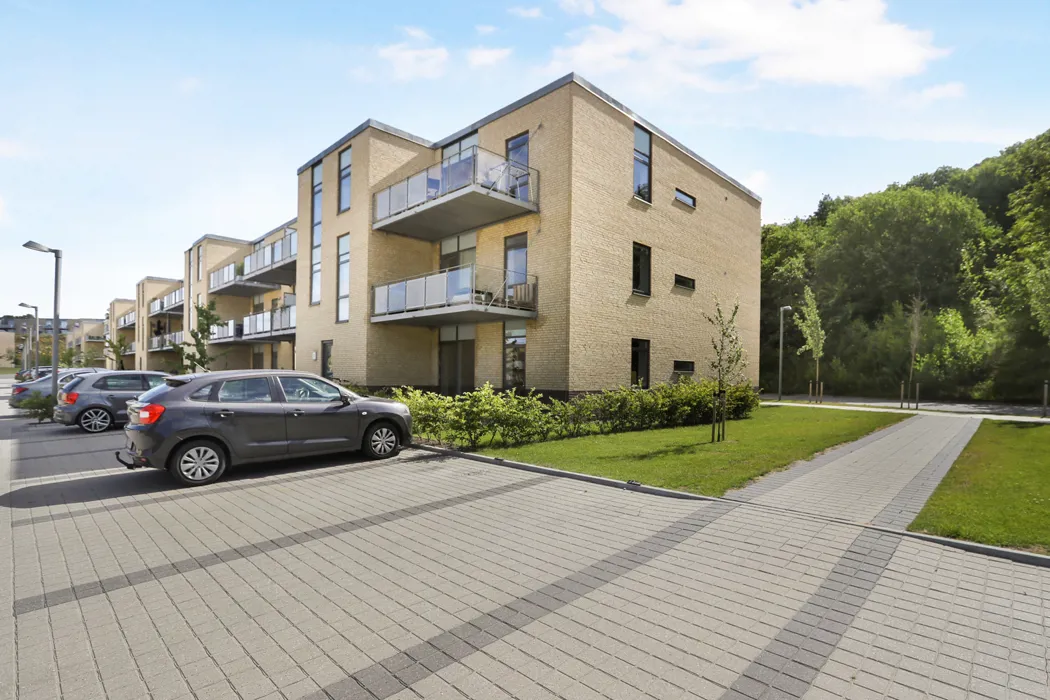 Dejlig og delevenlig 3-værelses lejlighed på Overblikket 16