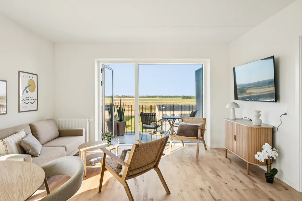 Lys stuelejlighed med egen terrasse 7