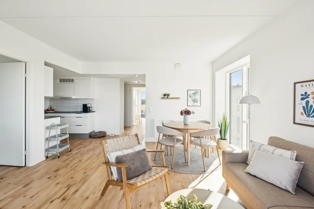 Lys stuelejlighed med egen terrasse 5