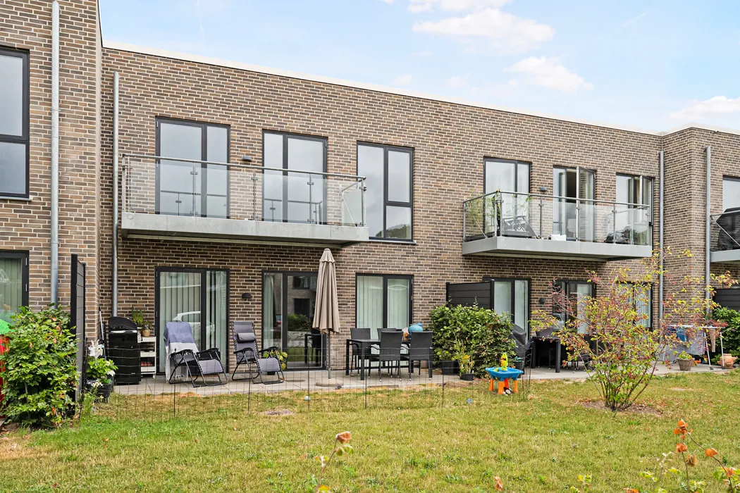 Skøn 4-værelses lejlighed i stuen ved Vejle Fjord 2