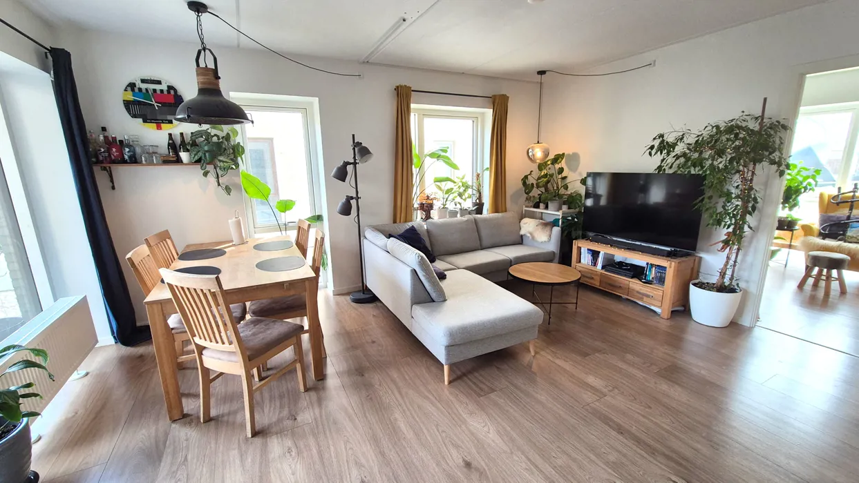 Moderne og indflytningsklar 3-værelses lejlighed med terrasse 2