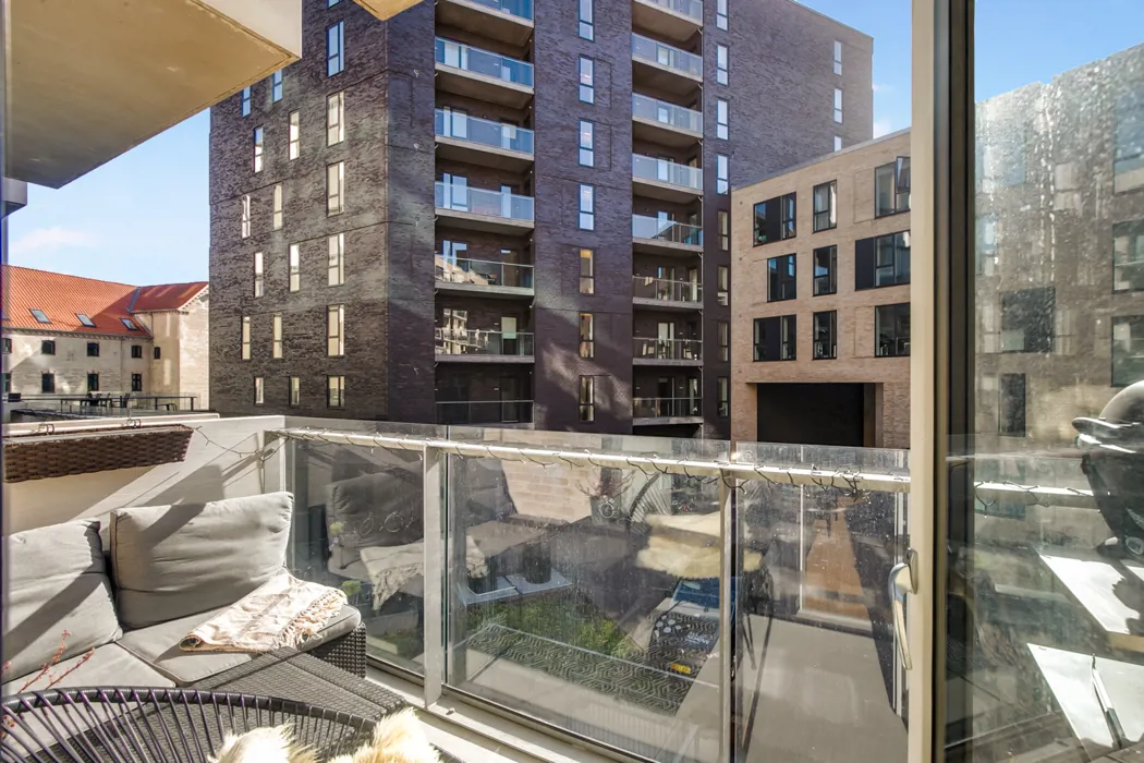 Dejlig 2-værelses lejlighed i Ceres Plaza 9