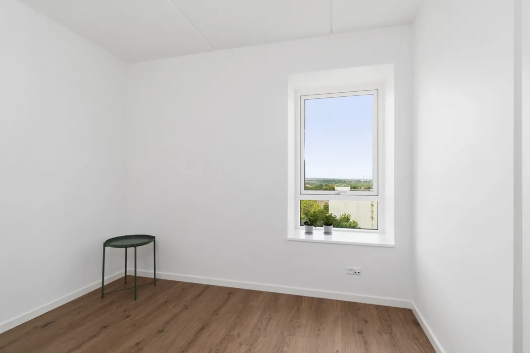 Lys og rummelig 4-værelses lejlighed med moderne faciliteter 11