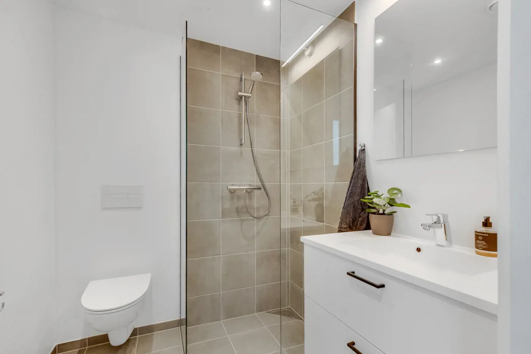 Nyopført 2-værelses lejlighed med tagterrasse på Ankomstpladsen 9