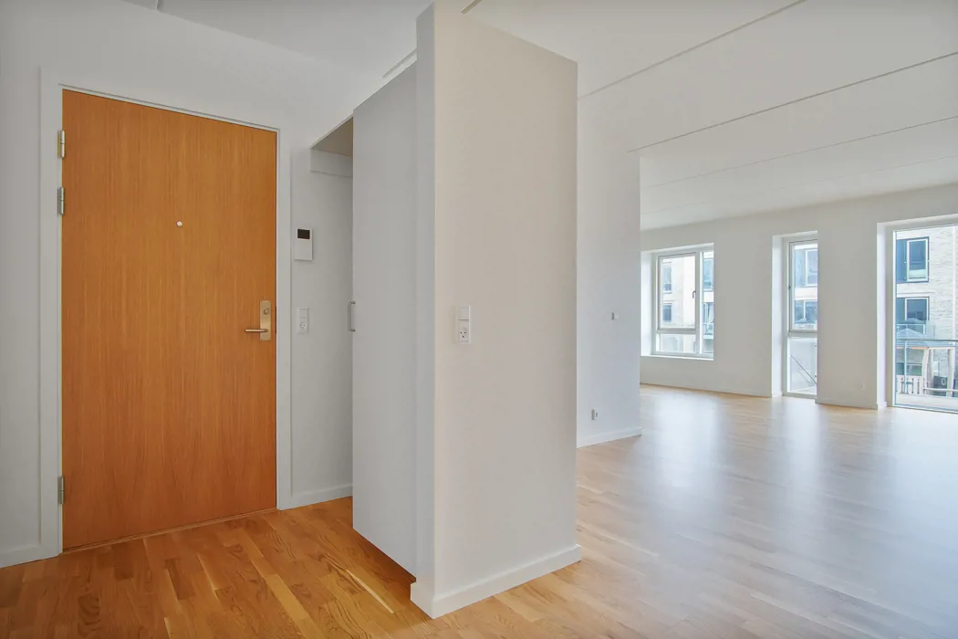 Nyopført 4-værelses lejlighed med altan  8