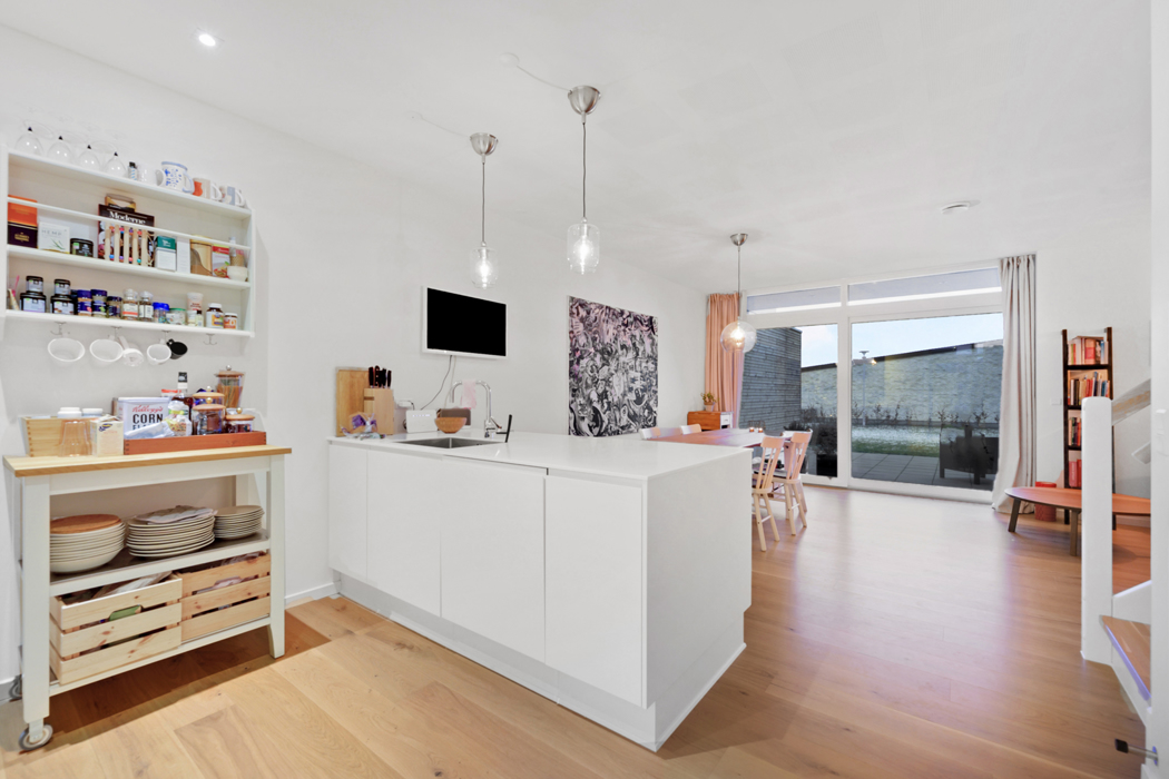 Stort, flot 4-værelses rækkehus i skønne omgivelser 2