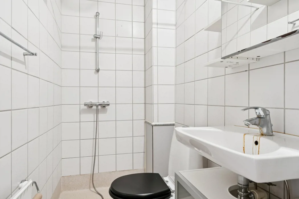 Rummelig 3-værelses lejlighed med fritliggende bjælker 8