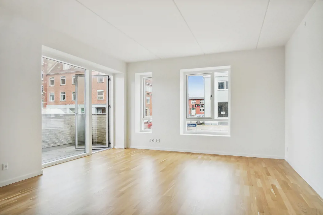 Lys 2-værelses lejlighed på Rugårdsvej med parkering 2