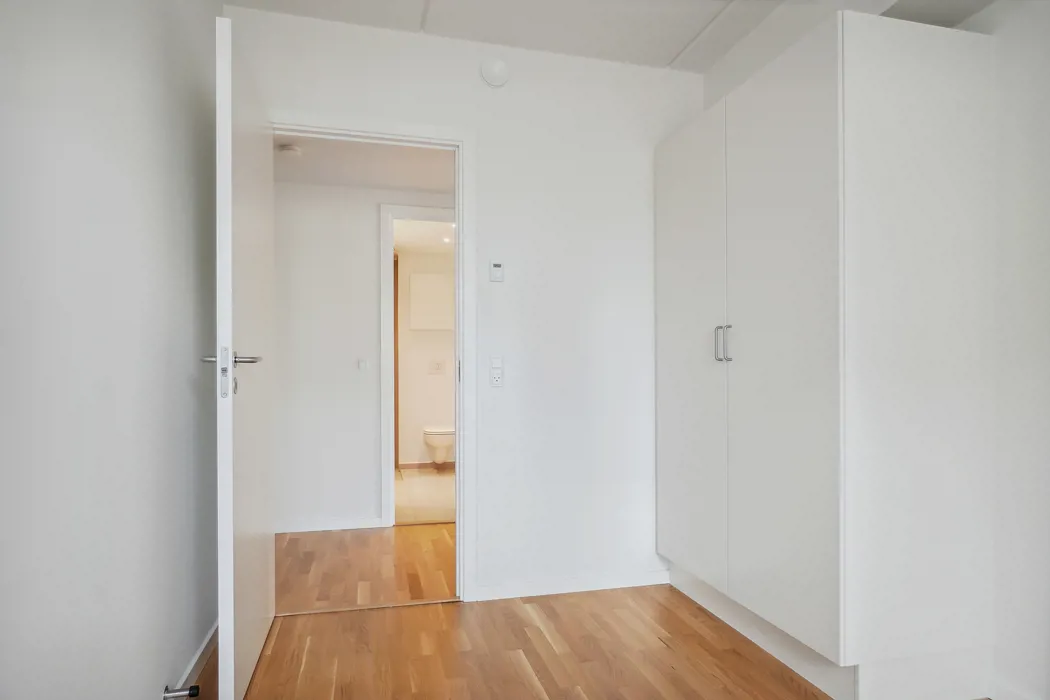 Lys 2-værelses lejlighed på Rugårdsvej med parkering 7