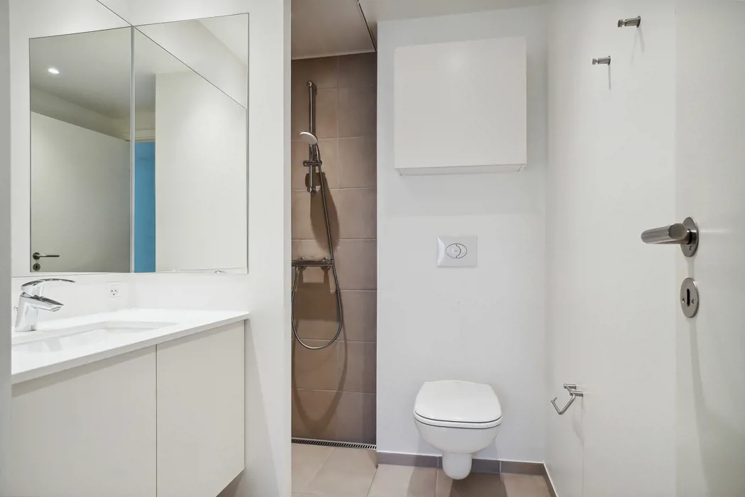 Lys 2-værelses lejlighed på Rugårdsvej med parkering 13