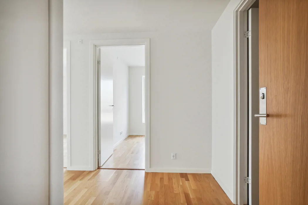 Lys 2-værelses lejlighed på Rugårdsvej med parkering 11