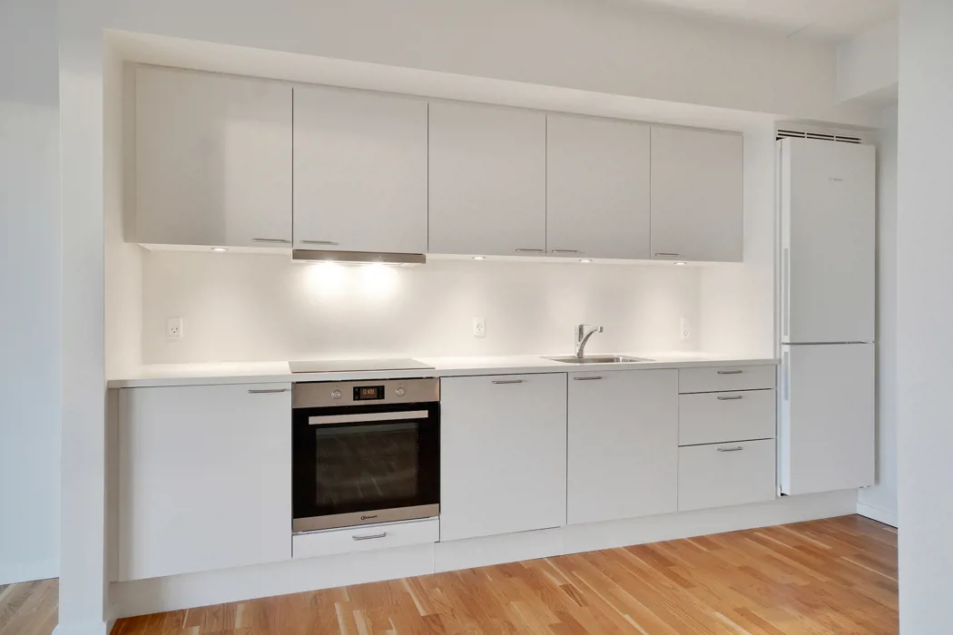 Lys 2-værelses lejlighed på Rugårdsvej med parkering 1