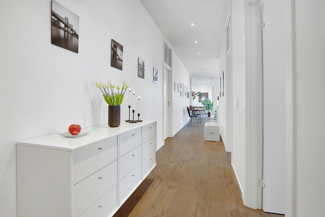 Eksklusiv 4-værelses lejlighed med to store altaner 5