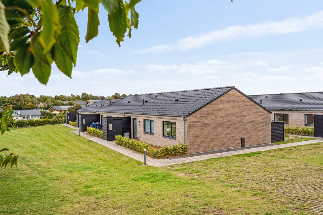 Lyst 4-værelses rækkehus med husdyr tilladt 24