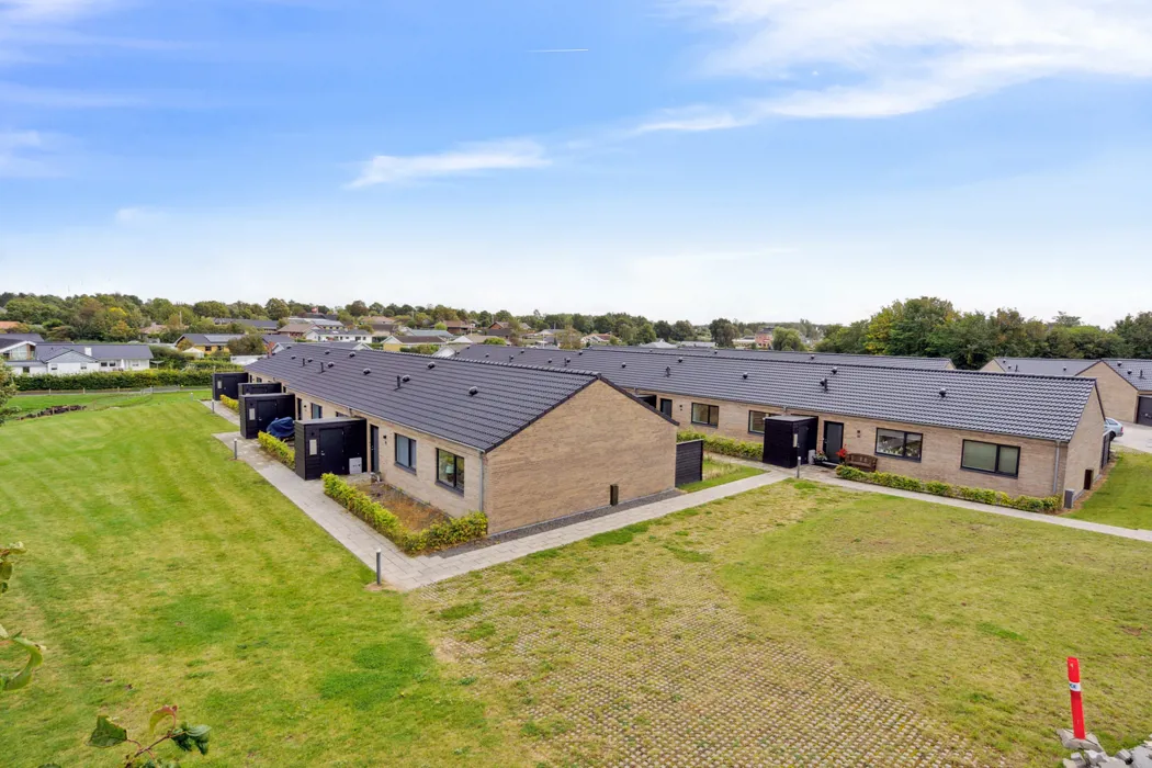 Lyst 4-værelses rækkehus med husdyr tilladt 34