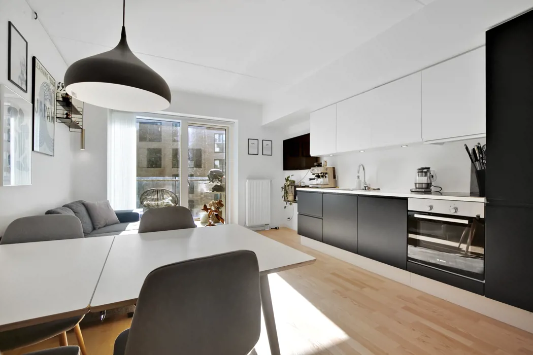 Skøn 2-værelses lejlighed i Ceres Plaza 2