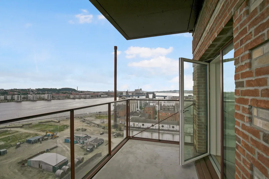 Moderne 3-værelses lejlighed i Taffeltårnet på Spritten 10