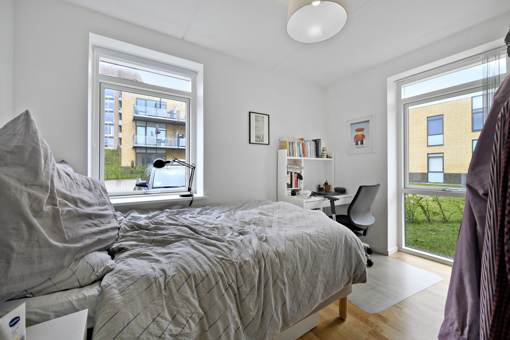 Stor 4-værelses lejlighed med altan på Eternitten 6