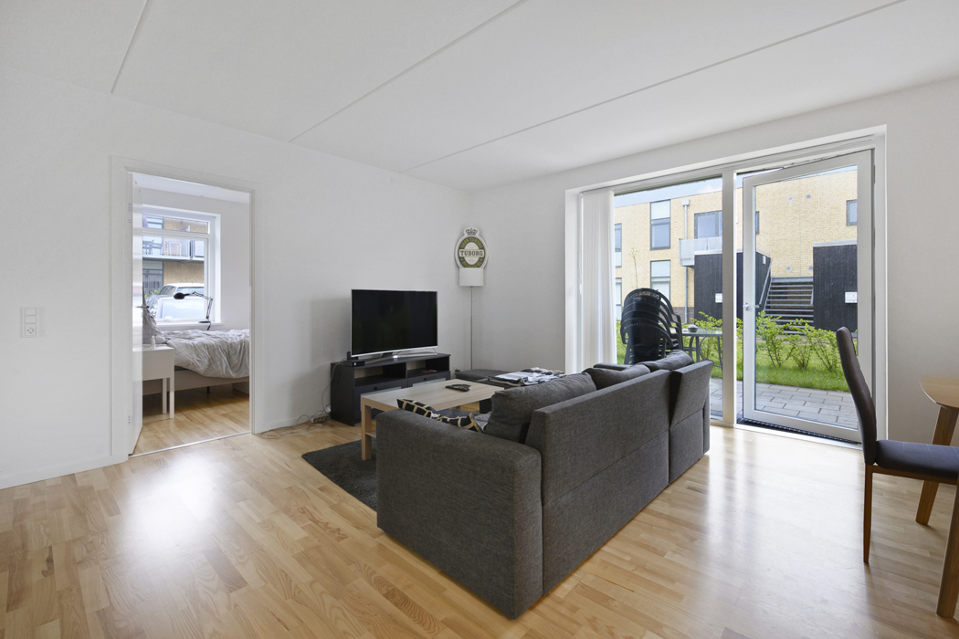 Stor 4-værelses lejlighed med altan på Eternitten 5