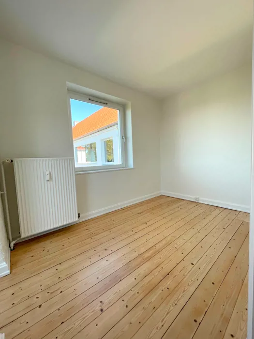 Rummelig og lys lejlighed i Nørresundby 3