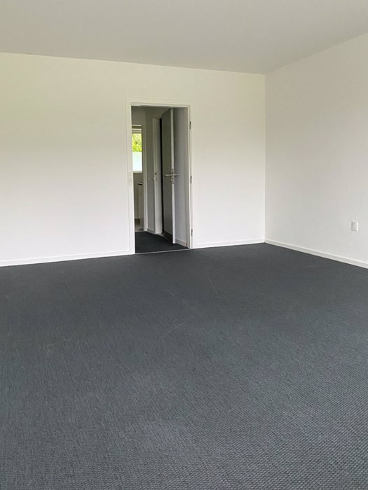 Lys 2-værelses lejlighed i Aalborg SØ 8