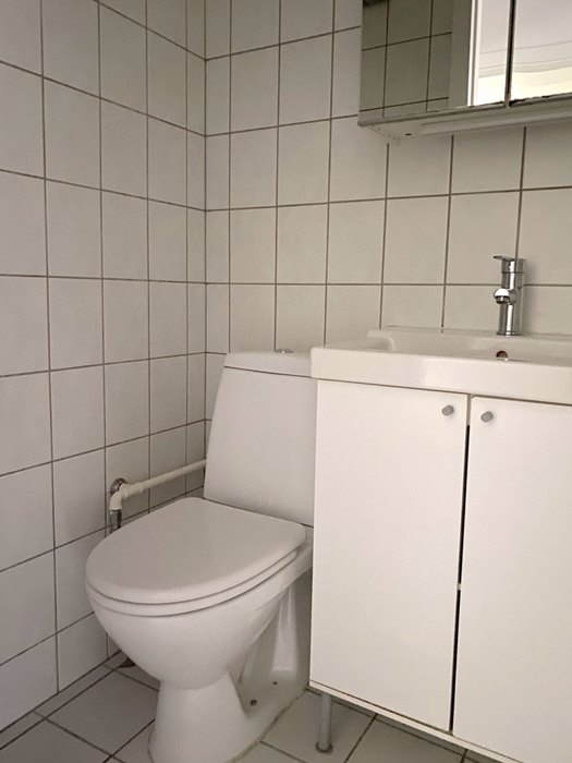 Lys 2-værelses lejlighed i Aalborg SØ 13