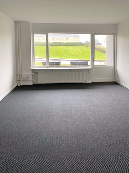 Lys 2-værelses lejlighed i Aalborg SØ 6