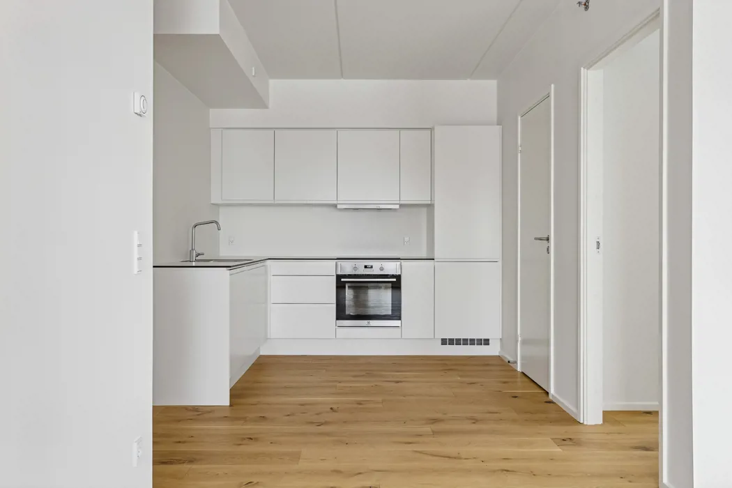 Kvalitetsrig lejlighed med alt i hårde hvidevarer 1