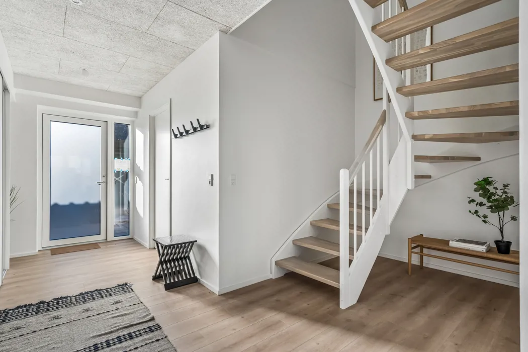 Rækkehus i 2-plan i Vestbjerg – tæt på indkøb - 1 måneds gratis leje 2