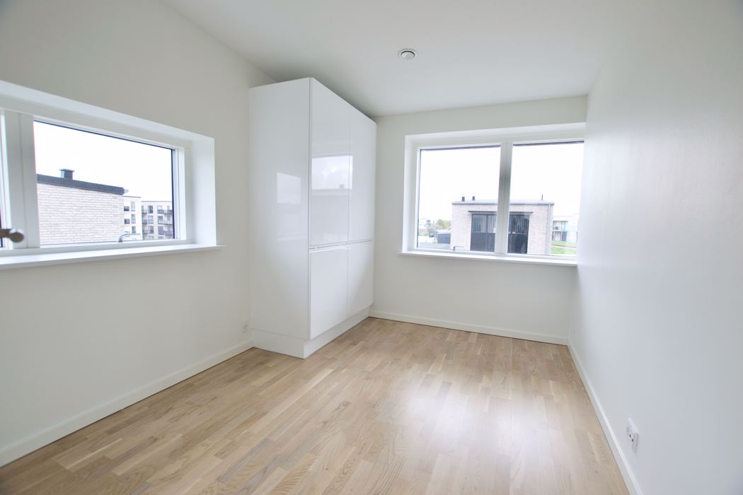 Fritliggende 4-værelses rækkehus på Marshalls Alle 7