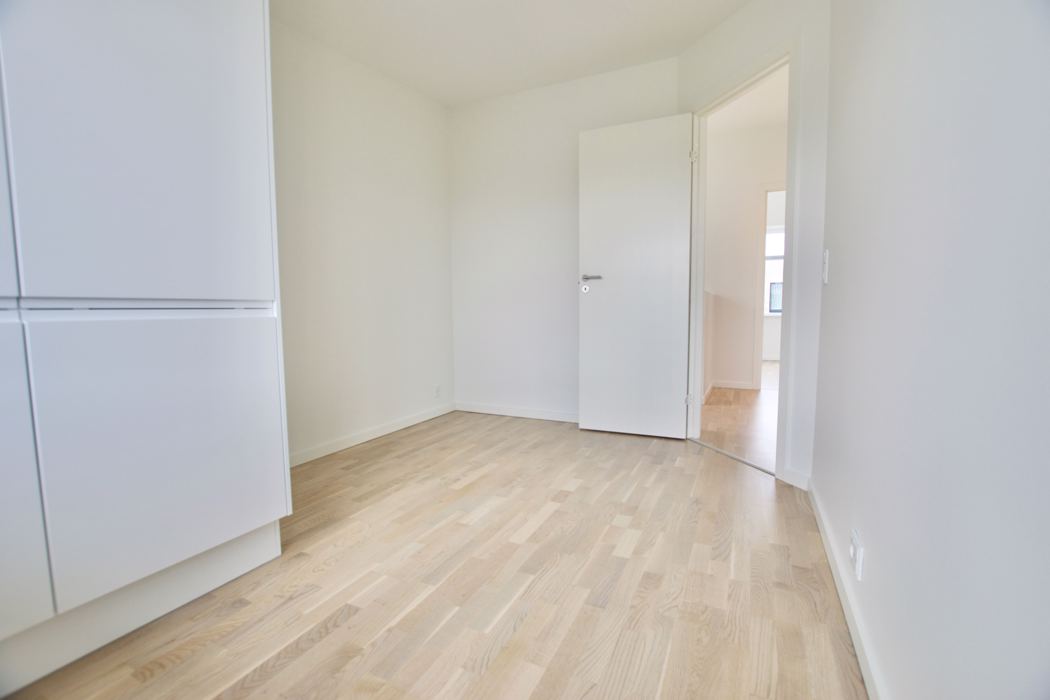 Fritliggende 4-værelses rækkehus på Marshalls Alle 10