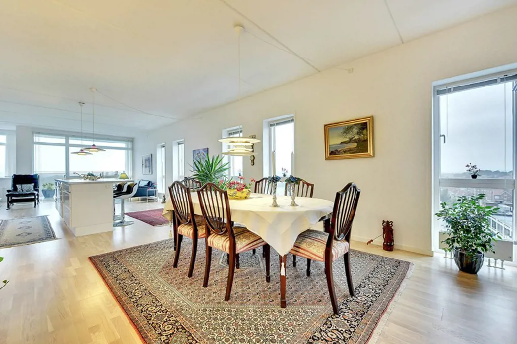 Tidsbegrænset 3-værelses lejlighed på 155 m² med udsigt – centralt i Horsens 6