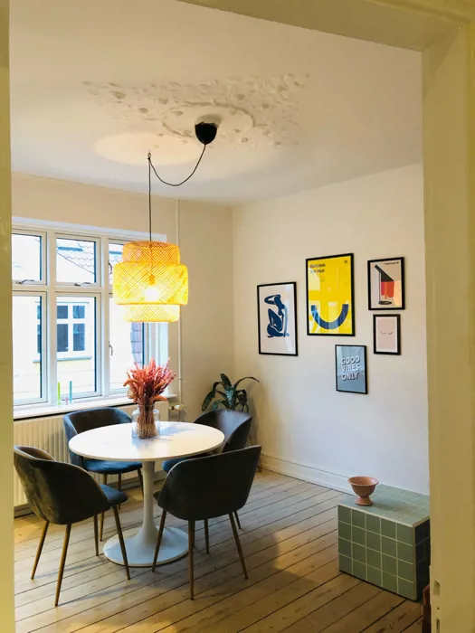 Lys og charmerende 2-værelses med adgang til hyggeligt gårdmiljø 1