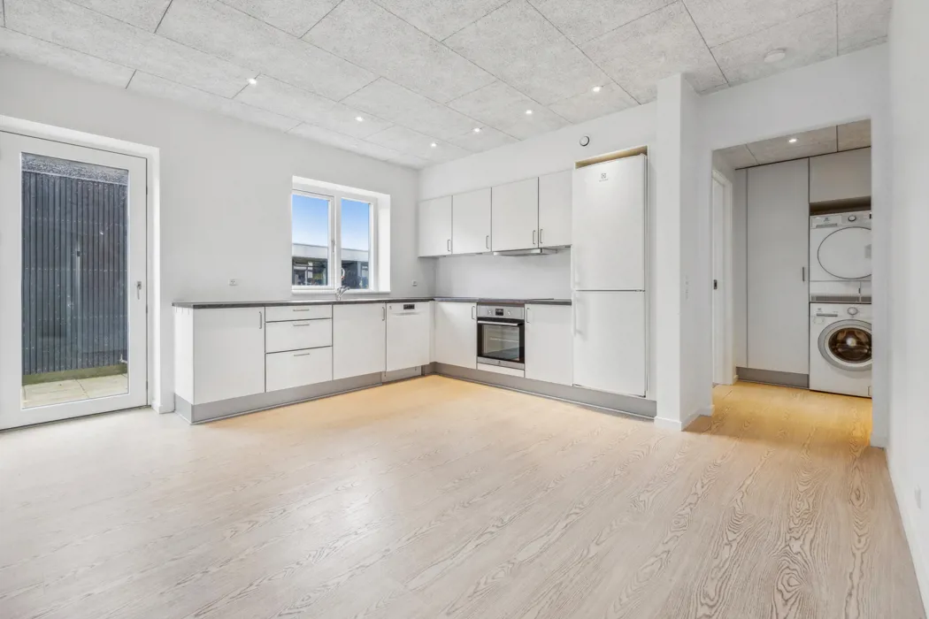 Lys og moderne lejlighed på 95 kvm med alt i hårde hvidevarer 1